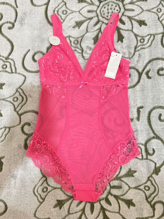 боди и сорочка с халатом