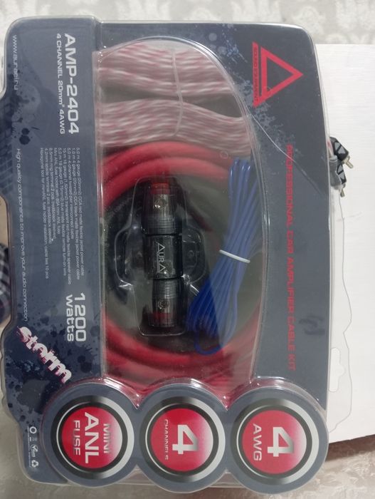 Усилитель и провода на авто