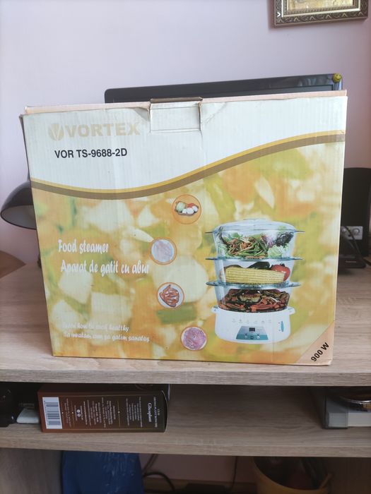 Aparat de gătit cu abur