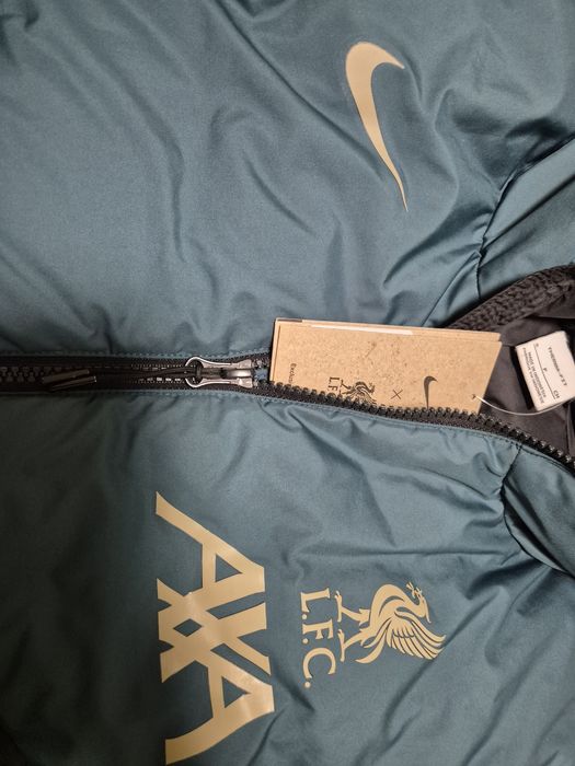 Nike Liverpool мъжко зимно яке