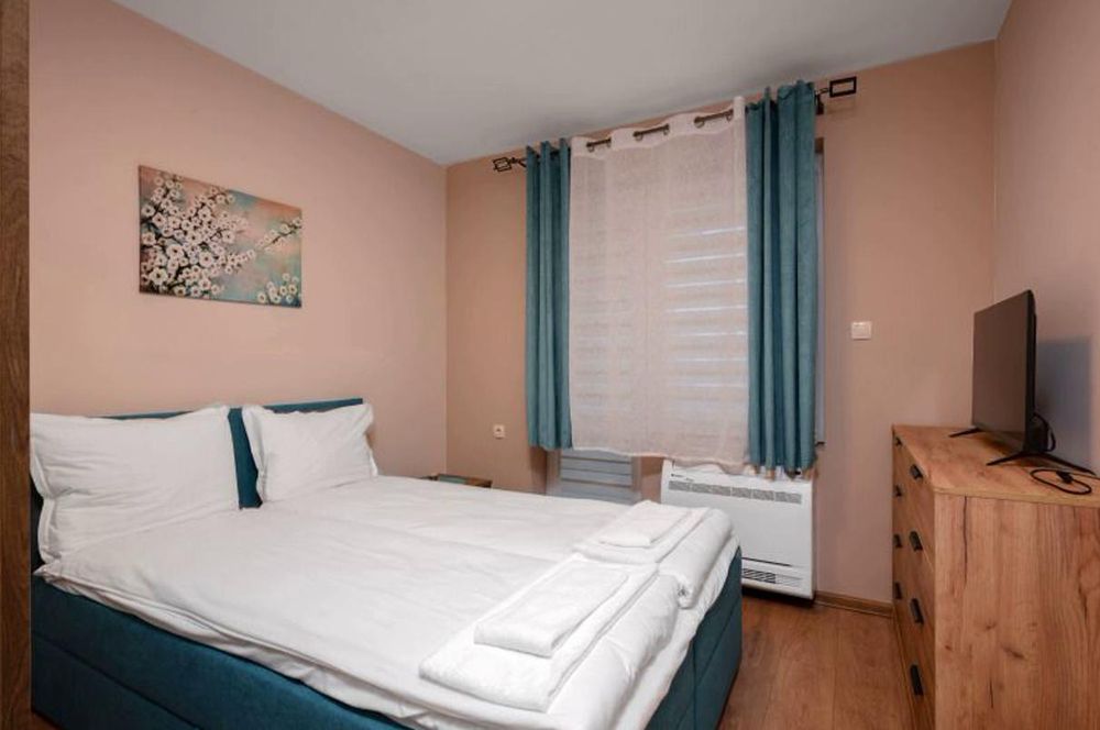 Дава се под наем Тристаен апартамент в София, Малинова долина - 70 кв.м за 777.75 € - Снимка #5