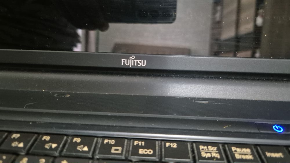 Продам две ноутбука