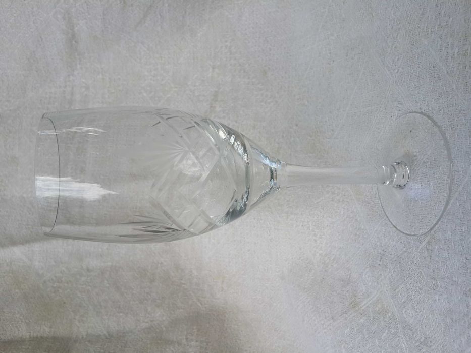 продаются фужеры хрусталь