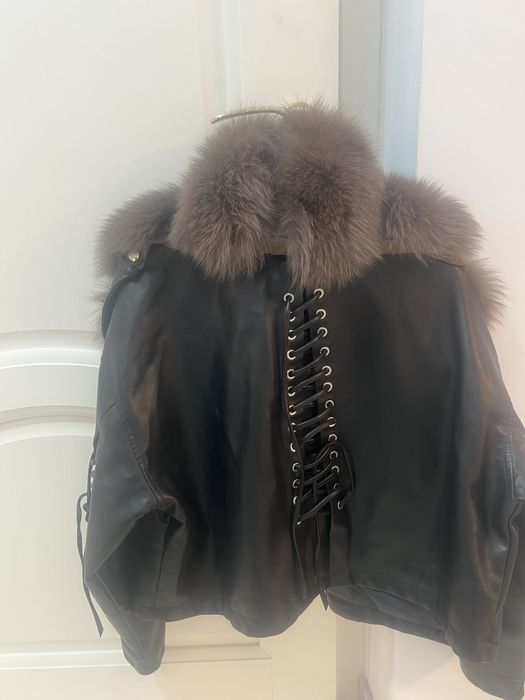 Haine de blana de vulpe naturala