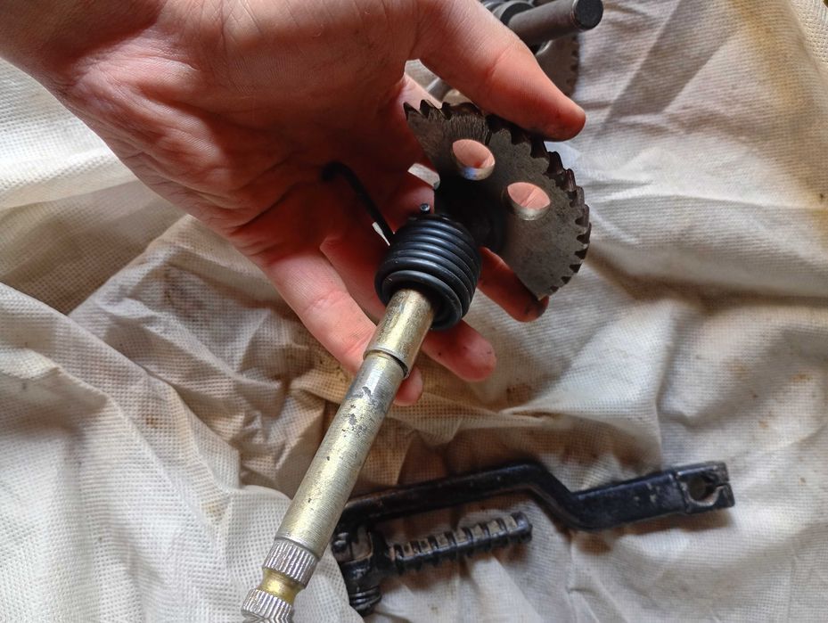 Движок и Кик стартер