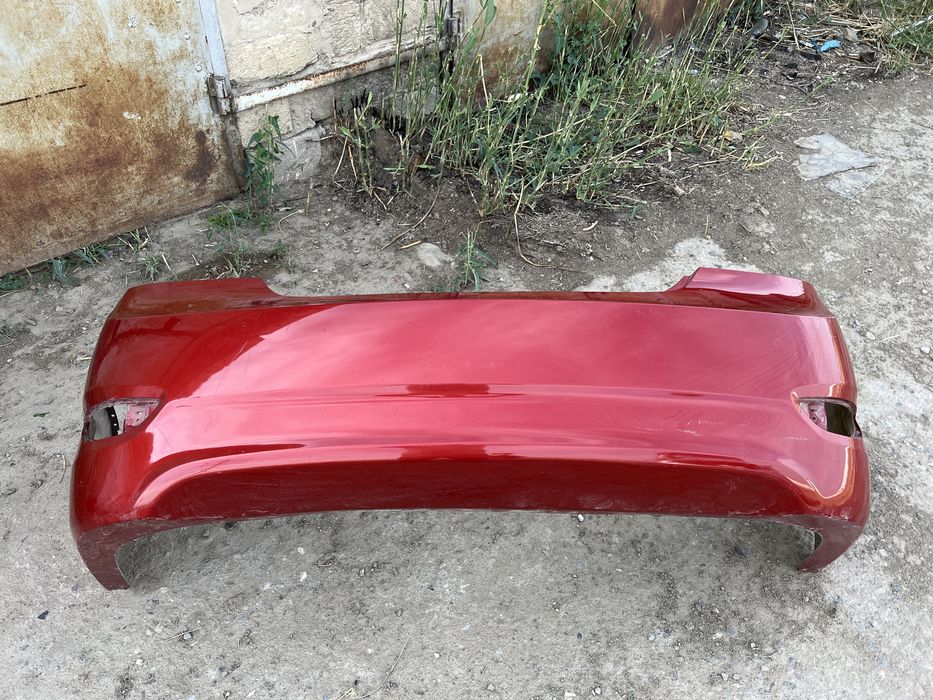 Продам бампер Accent