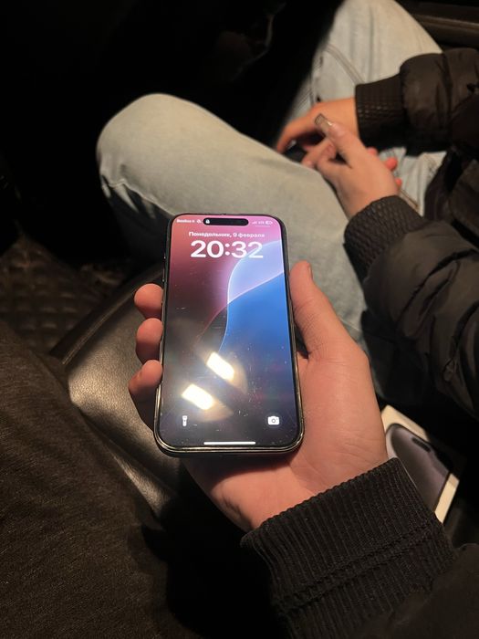 Айфон 15 про.