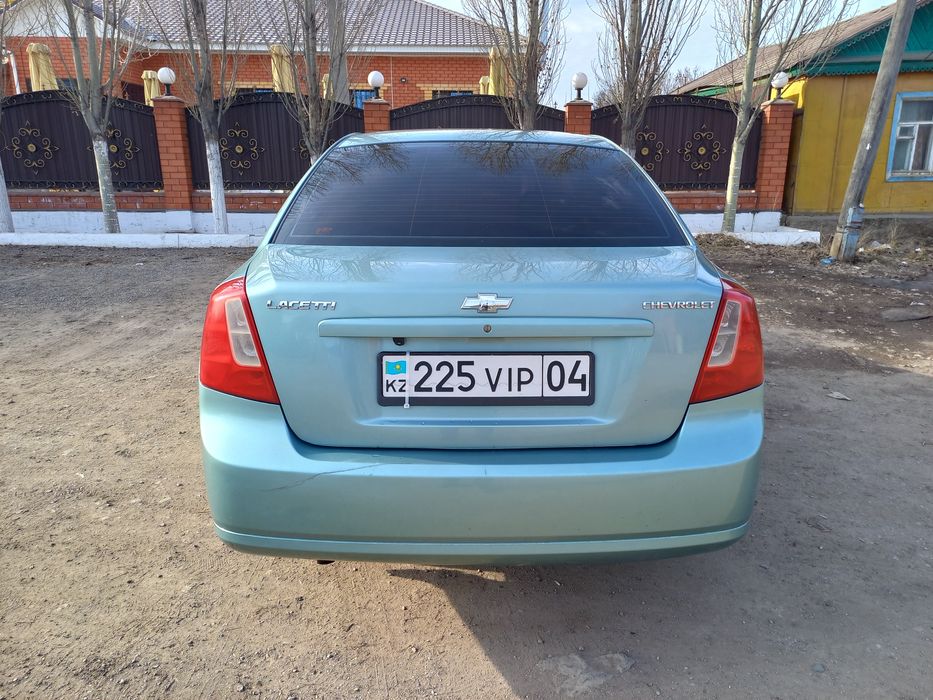 Продам Шевроле Лачетти 2008г 1.8 ат