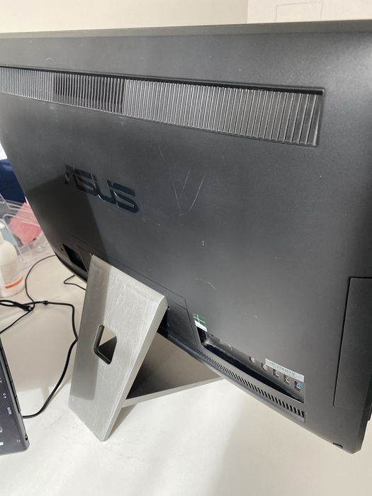 Моноблок, фирма Asus