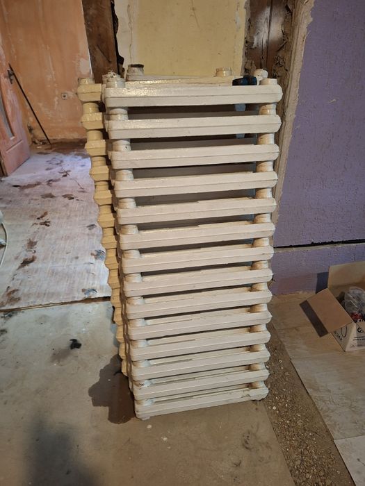 Чугунный батарея