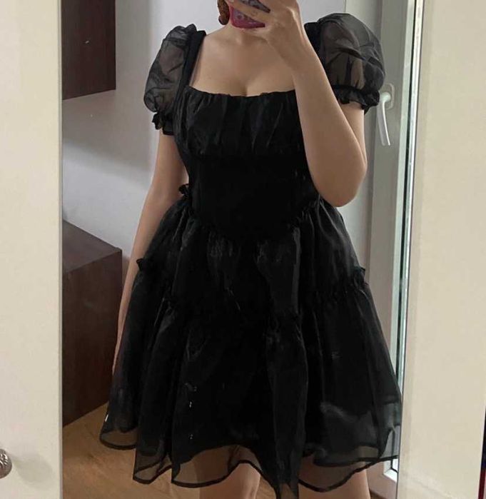 rochita neagra din tul Little Black Dress