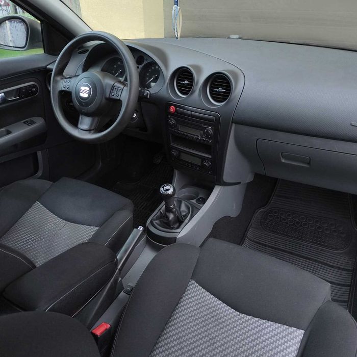 Seat Ibiza • 1.4 benzina • 86 CP • 232.242km • An 2009 • EURO 4