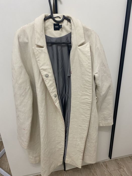 Продам белое пальто