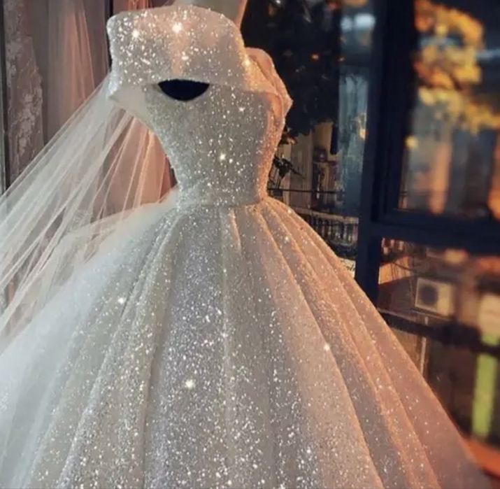 Свадебное платье пышное