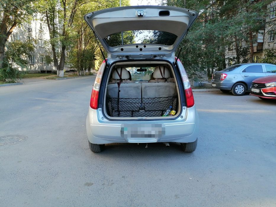 Mitsubishi Colt.