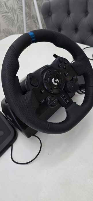 Игровой контроллер Logitech G923 черный