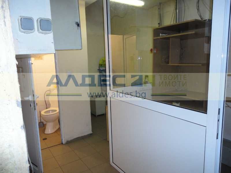 Дава се под наем Магазин в София, Орландовци - 330 кв.м за 1500 € - Снимка #7