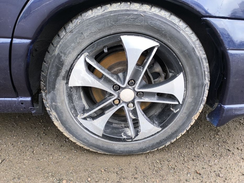 Продам диски с  зимней резиной