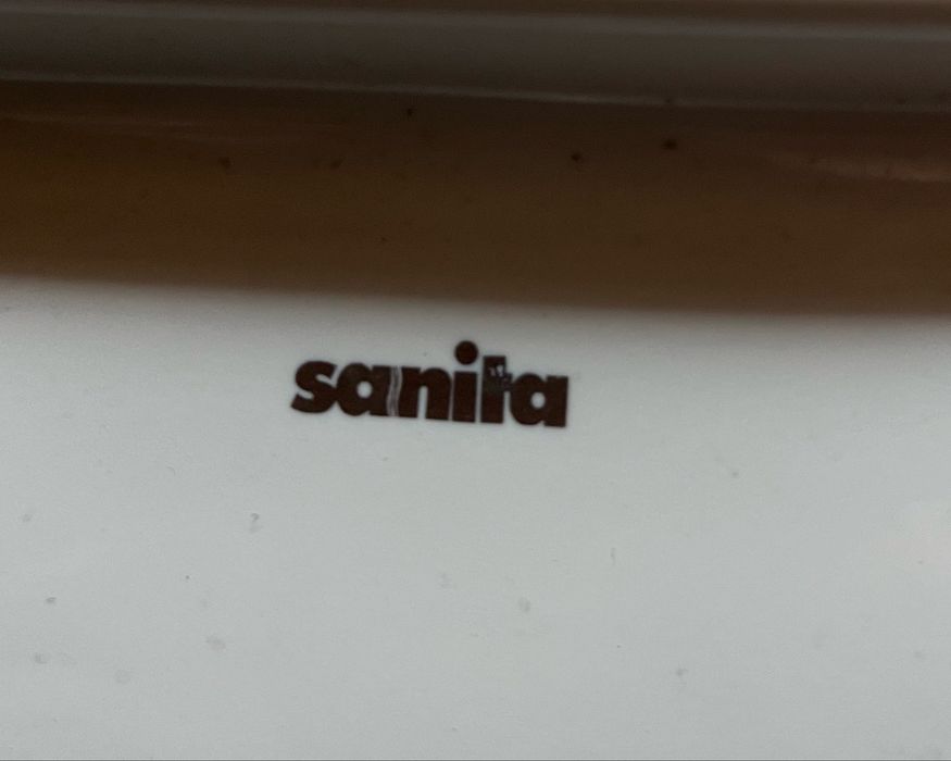 Продам новый напольный унитаз (чаша)