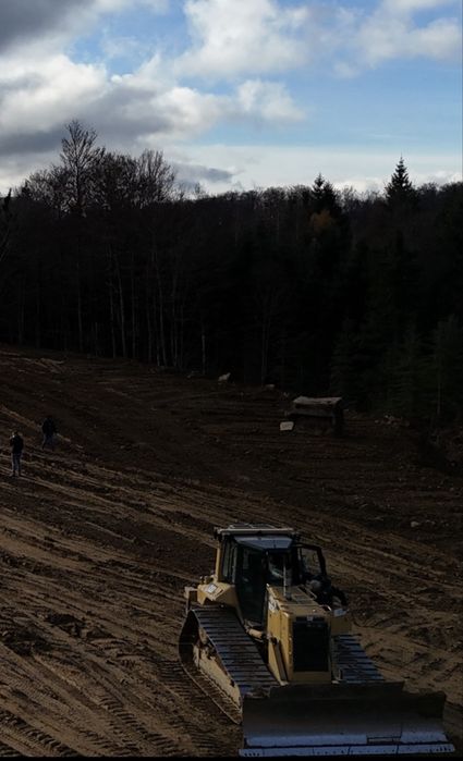 Inchiriez buldozer - Buldozer de inchiriat - scarificare teren