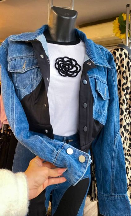 Дамско дънково яке по модел на Mugler