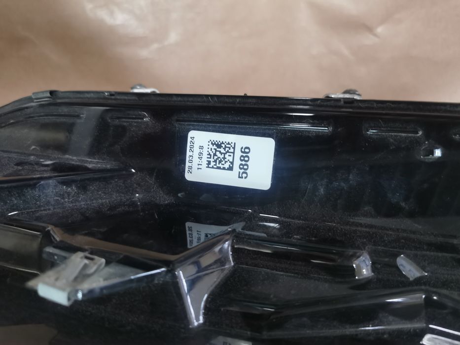 Far dreapta renault clio 5
