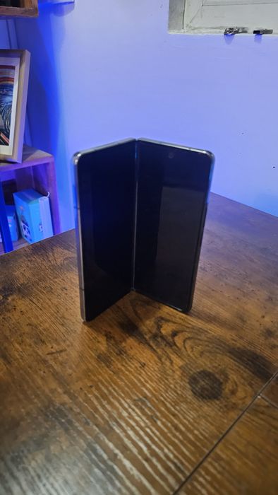 Samsung Z Fold 5 256gb Тъмно син