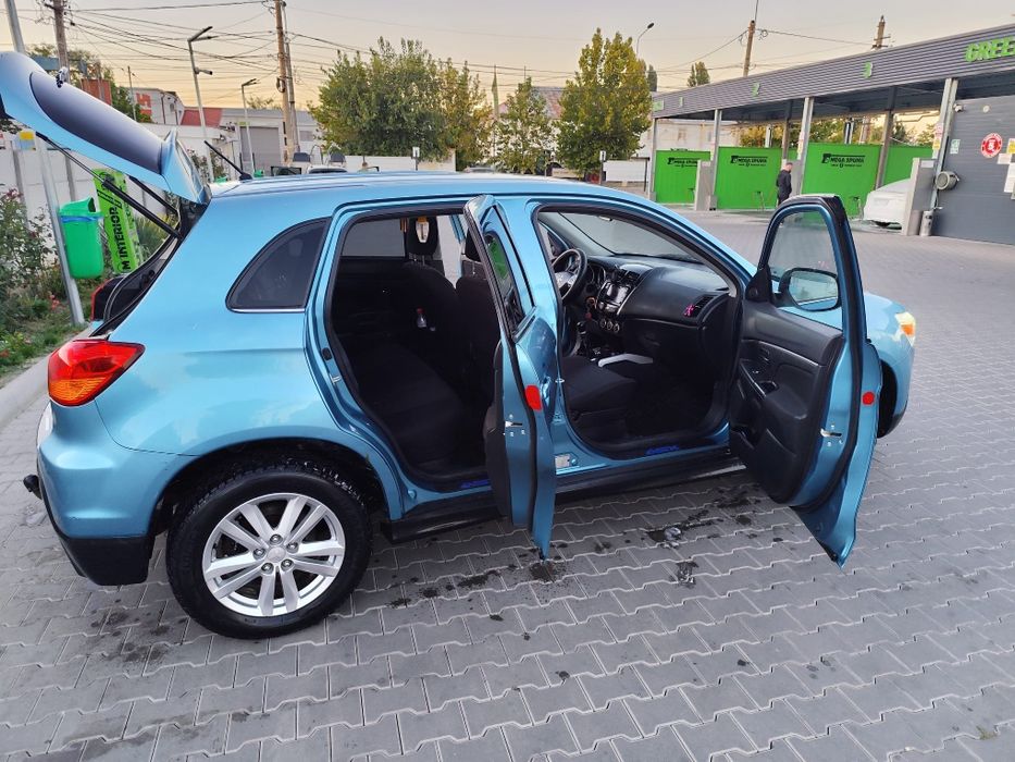Se vinde Mitsubishi ASX