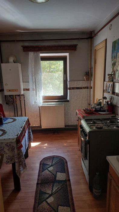 Apartament cu 4 camere Roșiori de Vede