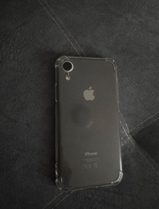 Айфон XR на 64 gb