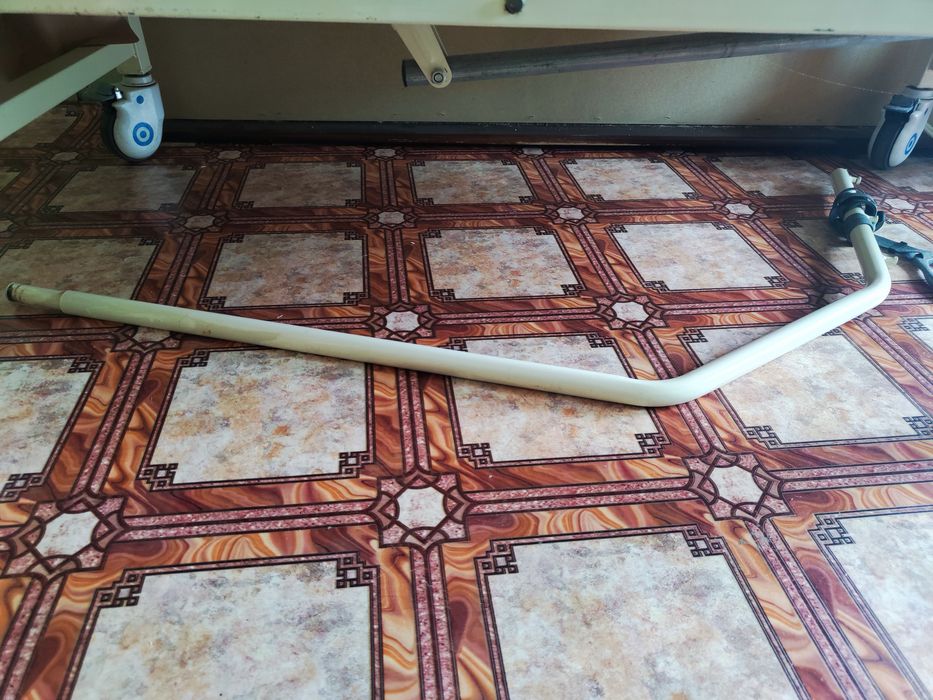 Кровать медицинская