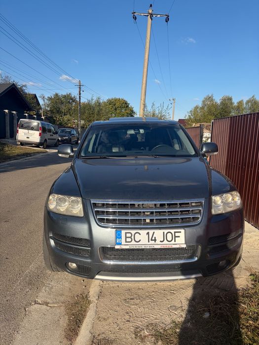 Vând volkswagen Tuareg