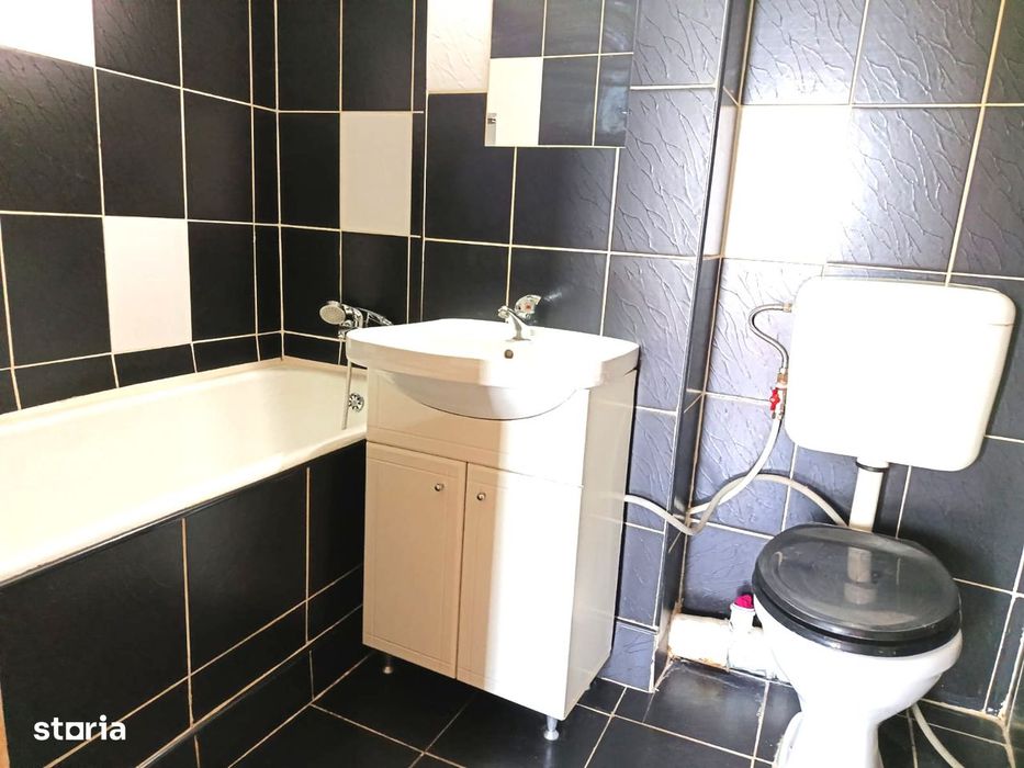 Apartament 2 camere decomandat metrou Titan / Parc IOR