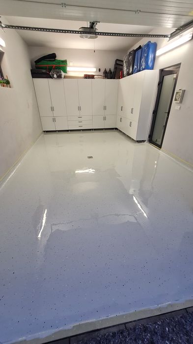 Pardoseli din Rășină Epoxidica, vopsele beton