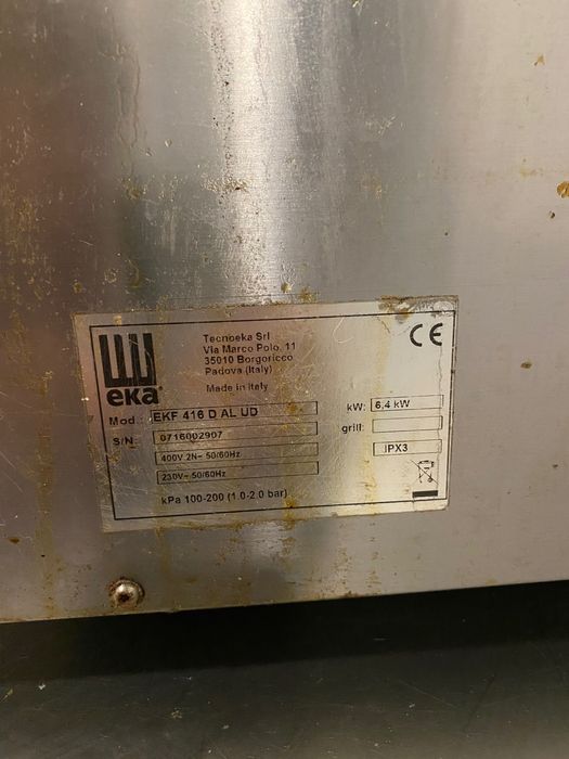 Конвектомат Шека за 4 тави