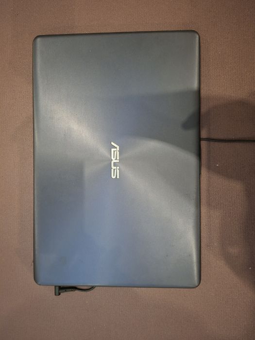 Ноутбук Asus VivoBook