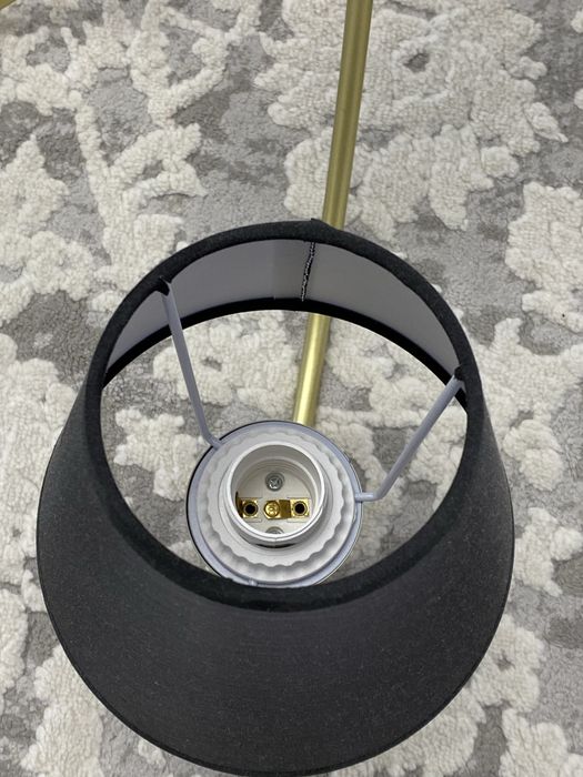 Продается люстра