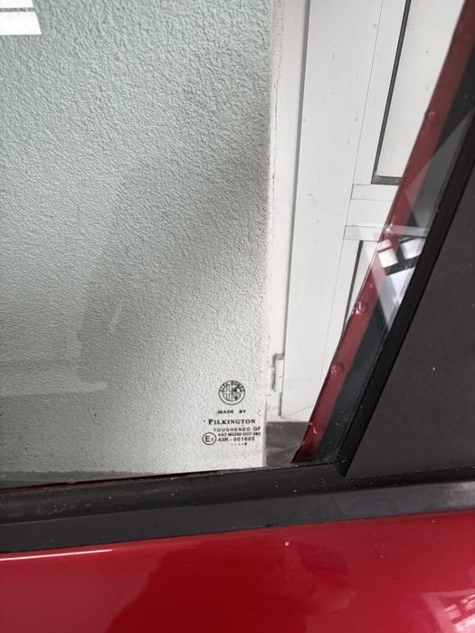 Aripa usa haion capota Alfa Romeo 159 SW TI 2009