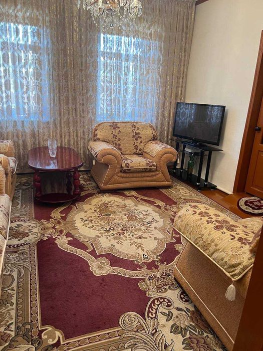 Продаём дом в городе Янгиюле.