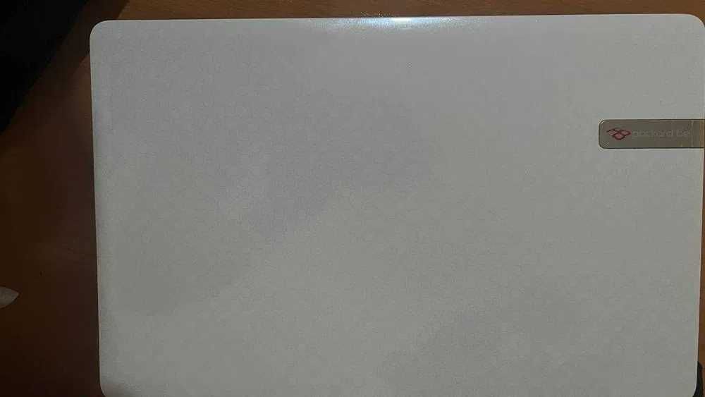 Ноутбук Packard Bell арзон сотилади\ Продается ноутбук Packard Bell