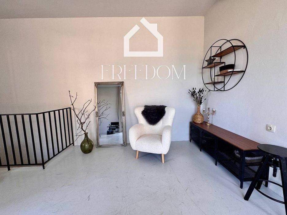 Продава се Офис в Варна, Виница - 104 кв.м за 1250 €/кв.м - Снимка #1