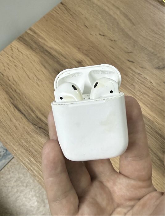 продам Airpods 2 наушники оригинал