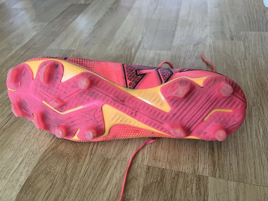 Adidasi fotbal sintetic cu crampoane