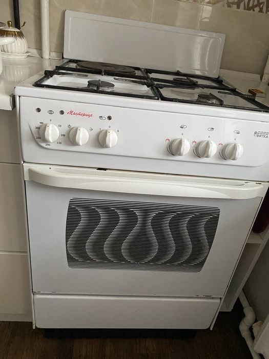 Продам газ.плиту