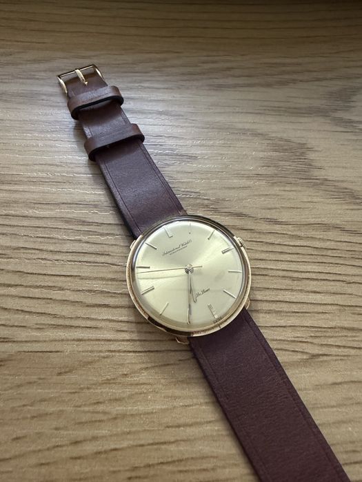 IWC De Luxe 18k aur