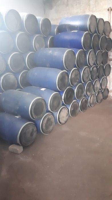 Бочки пластиковые 160 л