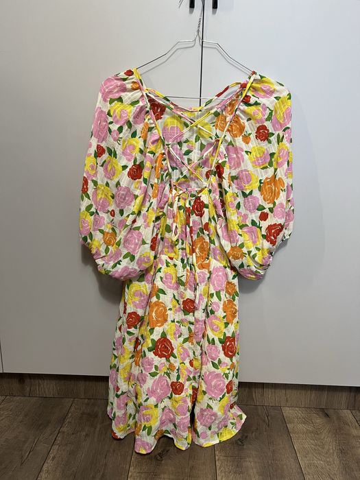 Рокля на цветя Mango