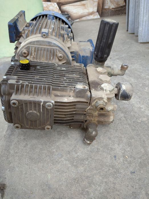 Karcher sotiladi italyansky