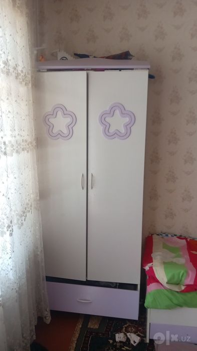 Detskiy kravat shkaf