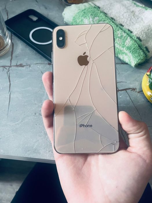 iphone xs max с гарантией